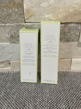 Mary Kay Satin Lips Duo